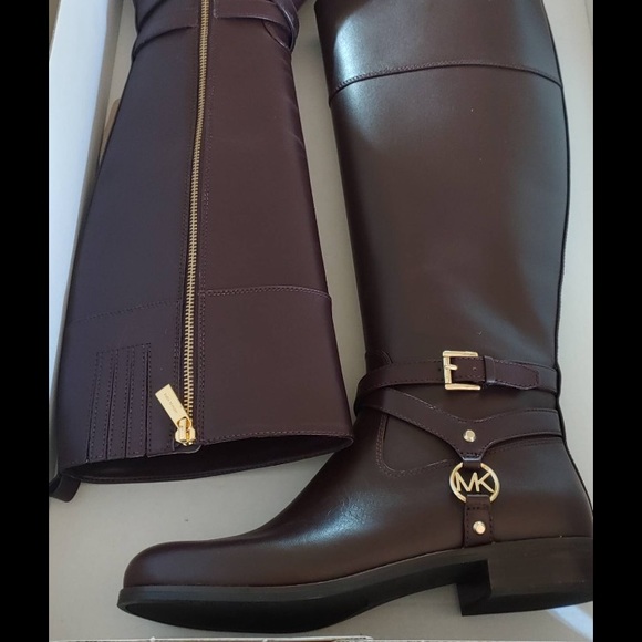 Michael kors boots - Picture 2 of 5